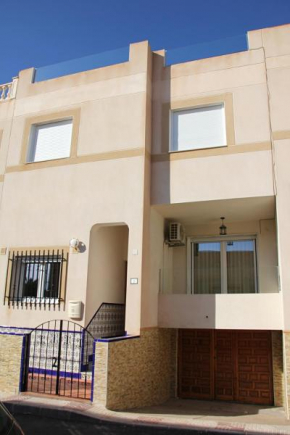 Duplex Antonio Machado, Carboneras